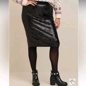 Torrid Black Sequin Pencil Pullover Skirt Size 2 / 2X